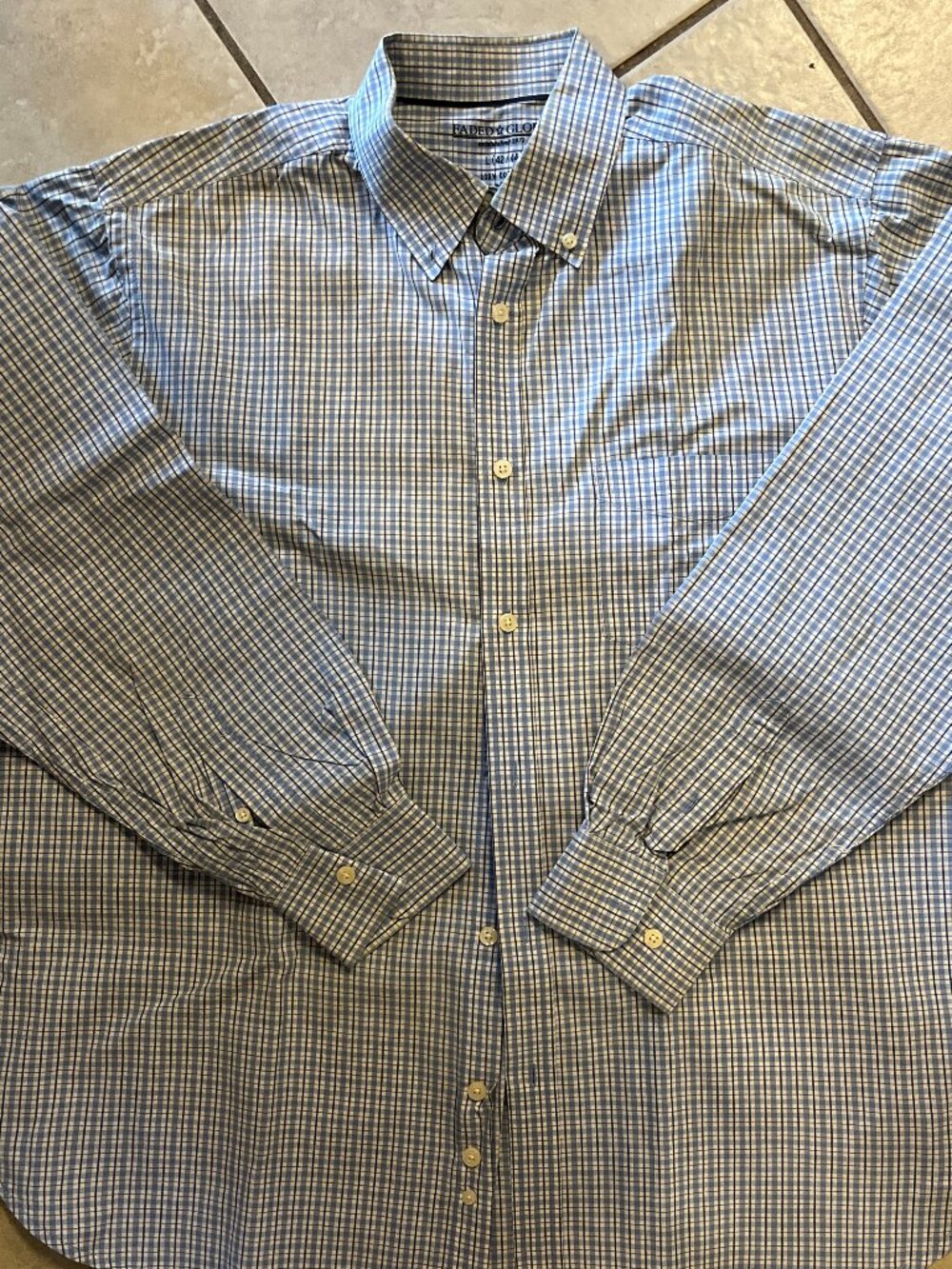 Faded Glory Men’s Button-Down Long Sleeve Shirt - Size: L (42-44)